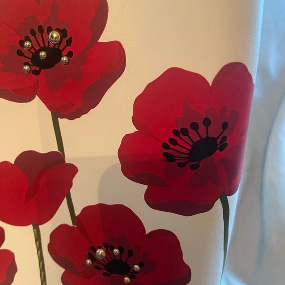 Kate Spade Red Floral Black and White Tote that comes with matching wallet - Picture 5 of 12